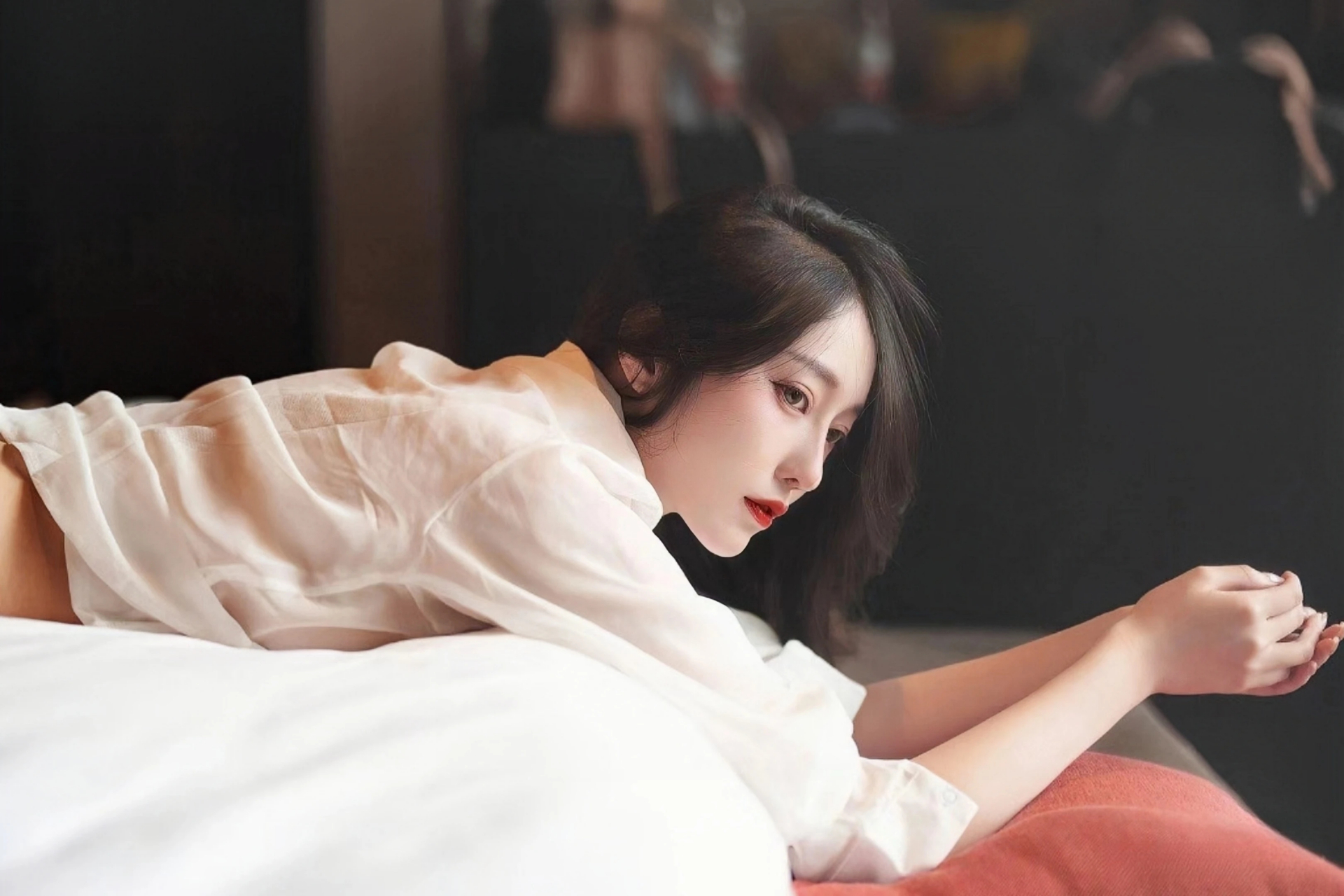 北方持续高温 三亚“清凉一夏”受亲子游欢迎